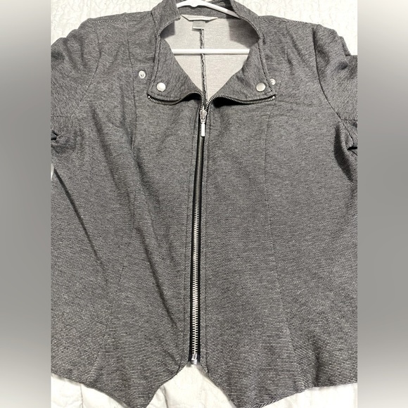 Christopher & Banks Gray Knit Jacket Size M Zip front Ruched Snaps front lapel. - Picture 2 of 9